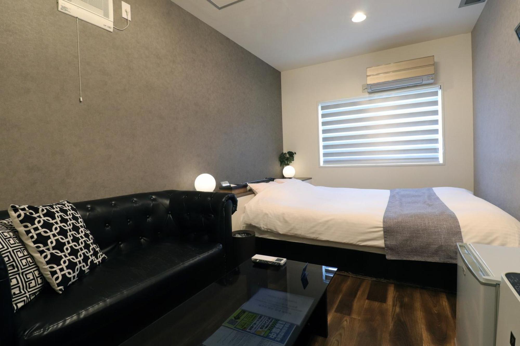 ラ・フォンテーヌ（大人専用） 諏訪市